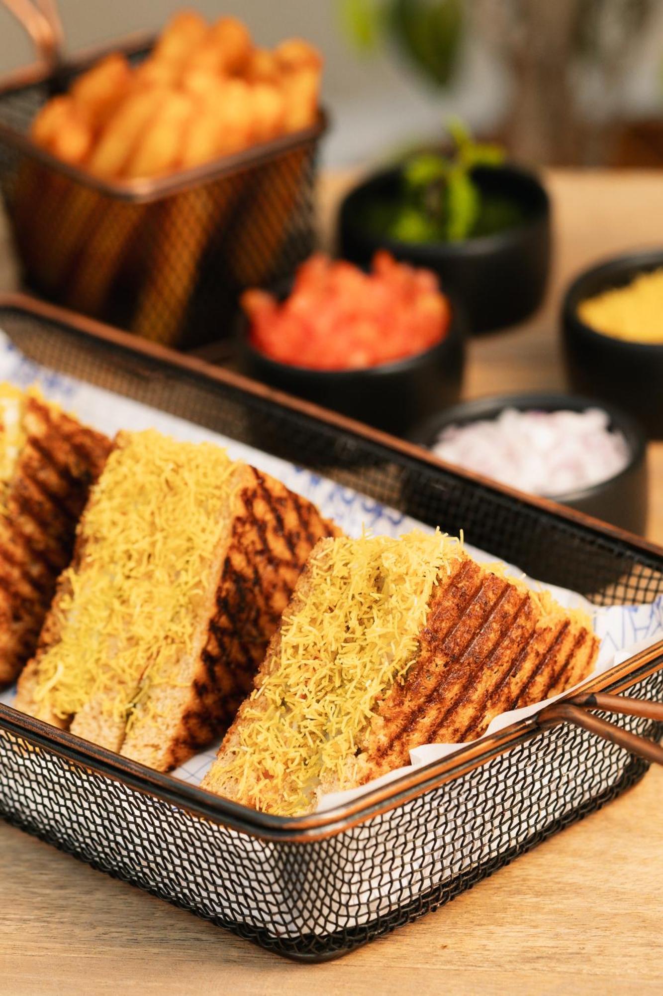 فندق ماراسا ساروفار بورتيكو - راجكوت المظهر الخارجي الصورة